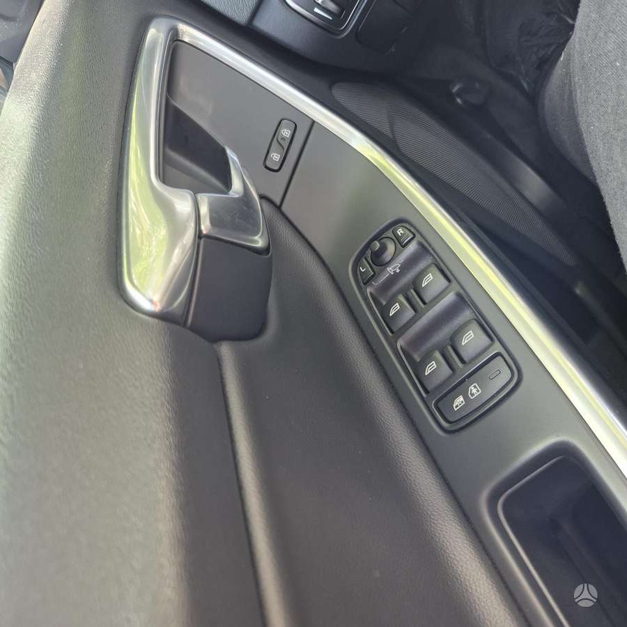 Volvo V60, 2.0 l., Универсал