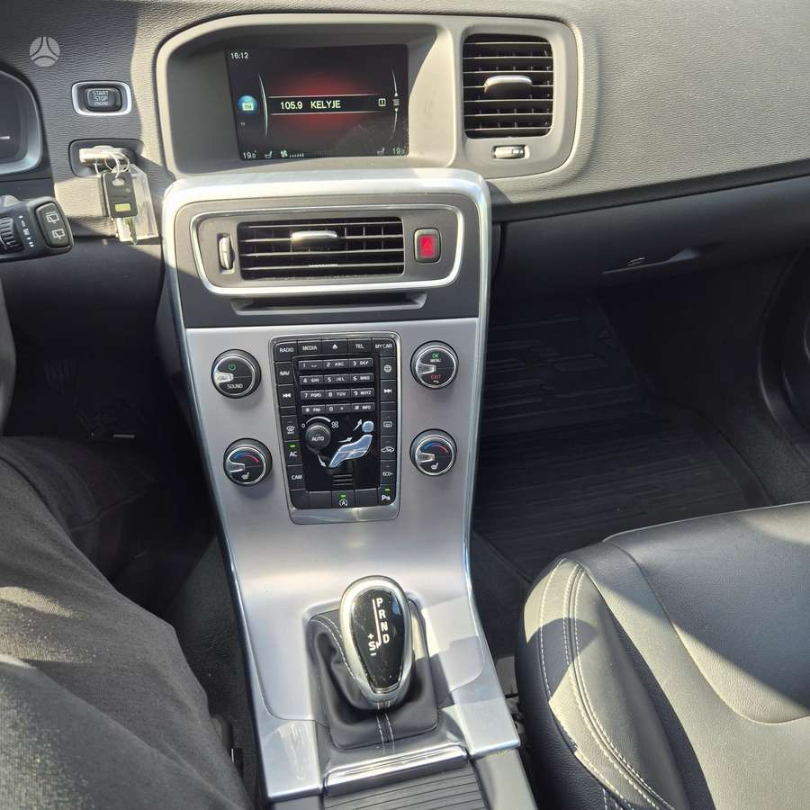 Volvo V60, 2.0 l., Универсал