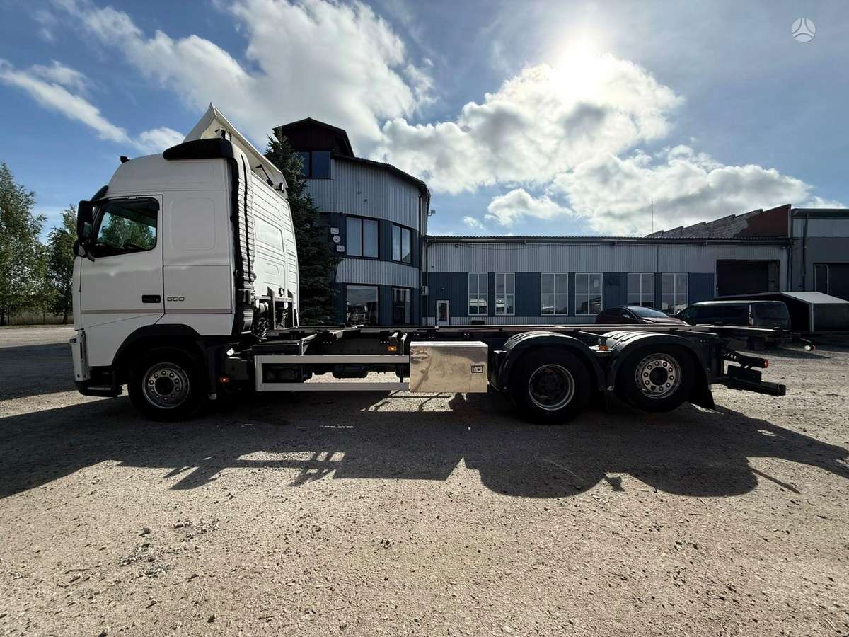 Volvo FH500 BDF Chassis * 2 Units, шасси