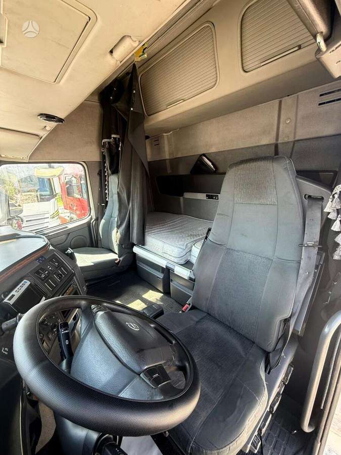 Volvo FH500 BDF Chassis * 2 Units, шасси