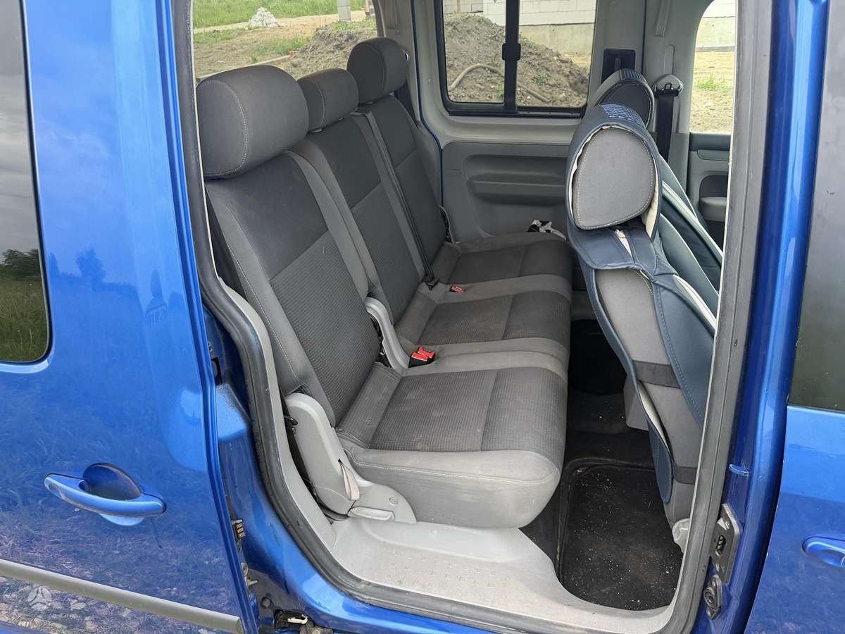 Volkswagen Caddy Maxi - 5