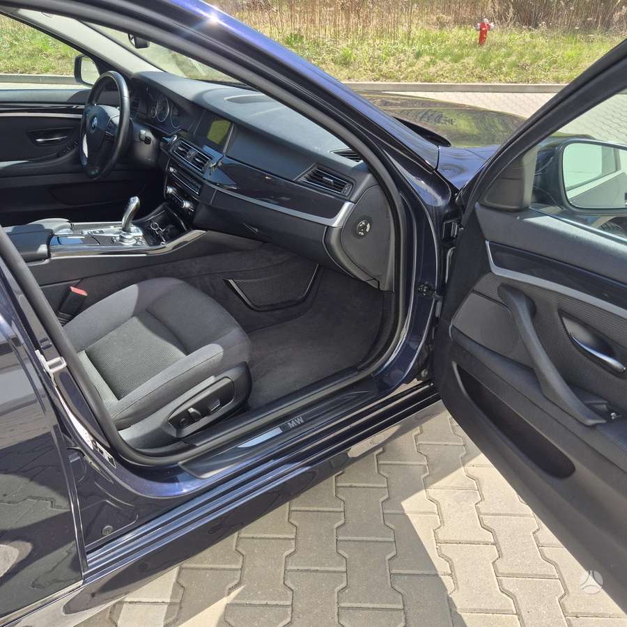 BMW 525, 2.0 l., Универсал