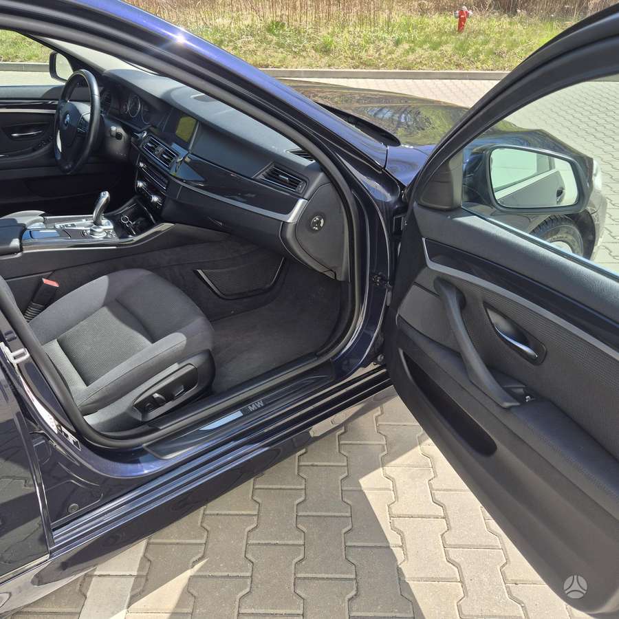 BMW 525, 2.0 l., Универсал