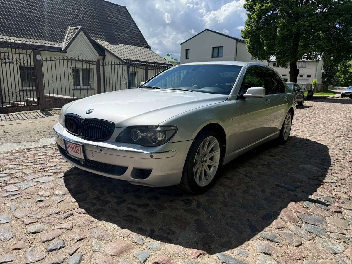 BMW 730, 3.0 l., Седан
