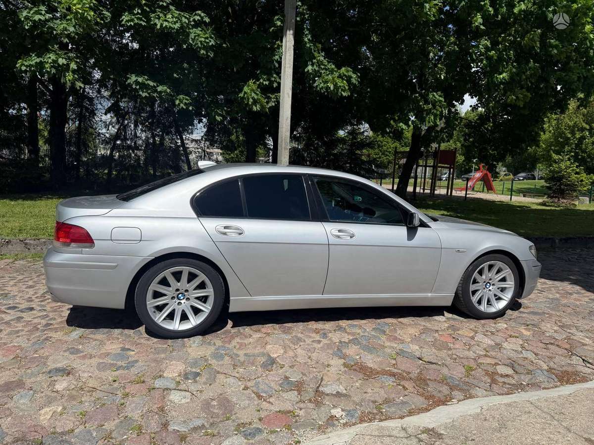 BMW 730, 3.0 l., Седан