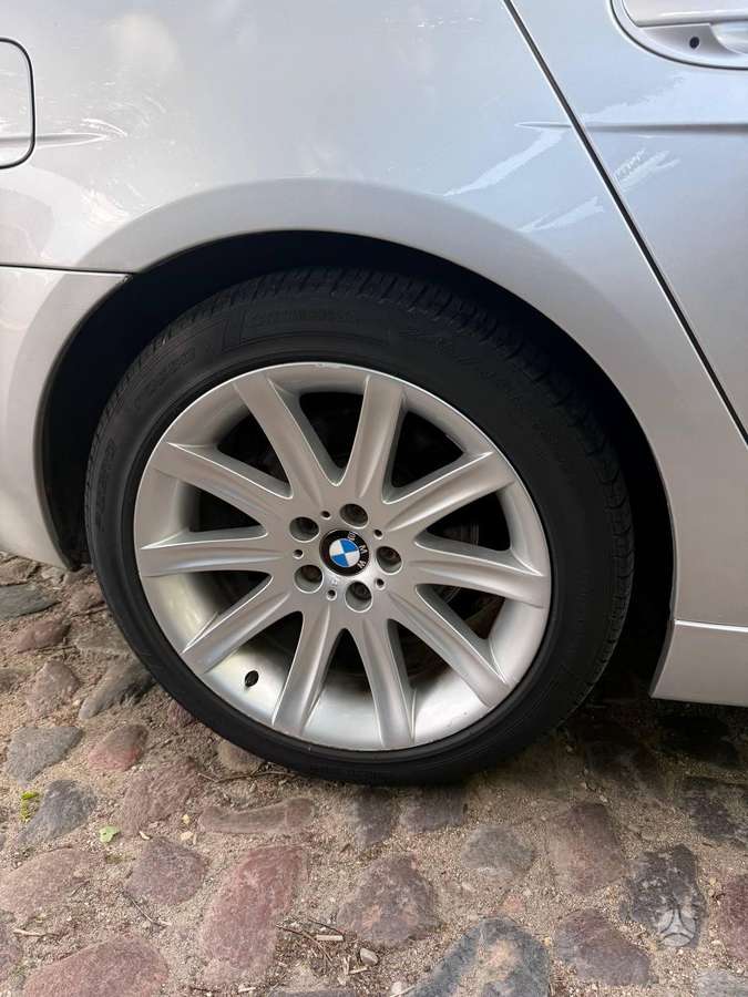 BMW 730, 3.0 l., Седан