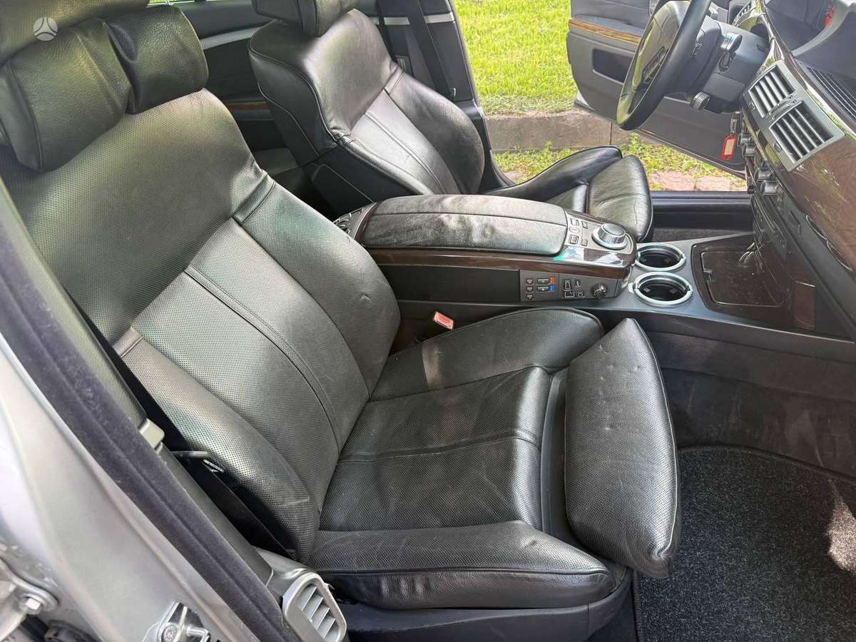 BMW 730, 3.0 l., Седан