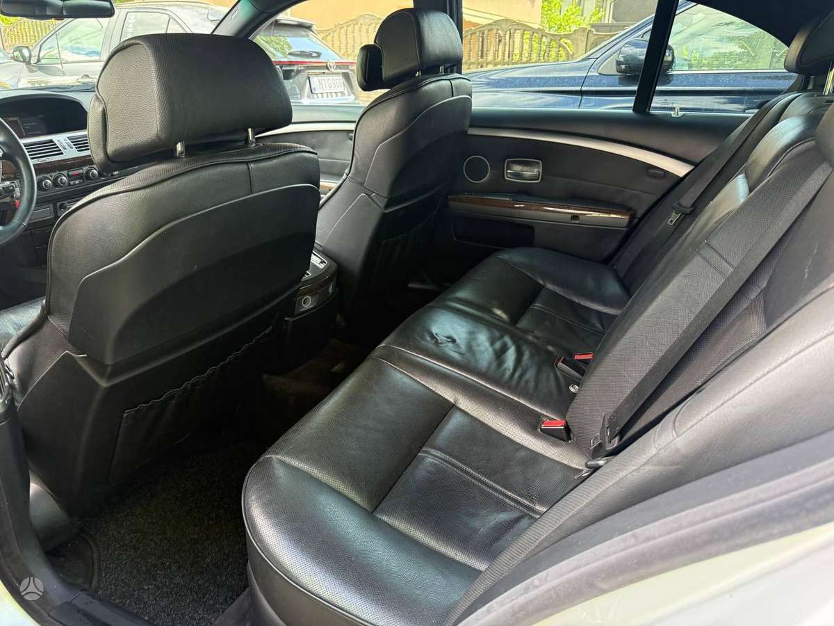 BMW 730, 3.0 l., Седан
