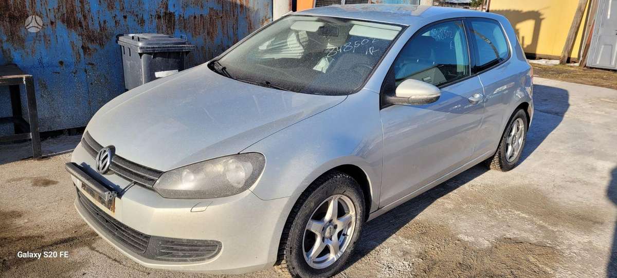 Volkswagen Golf kėbulo dalys