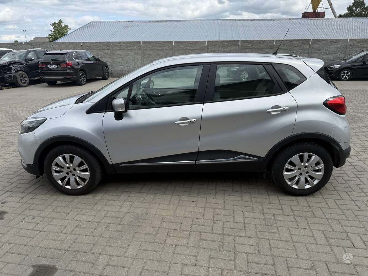 Renault Captur - 8