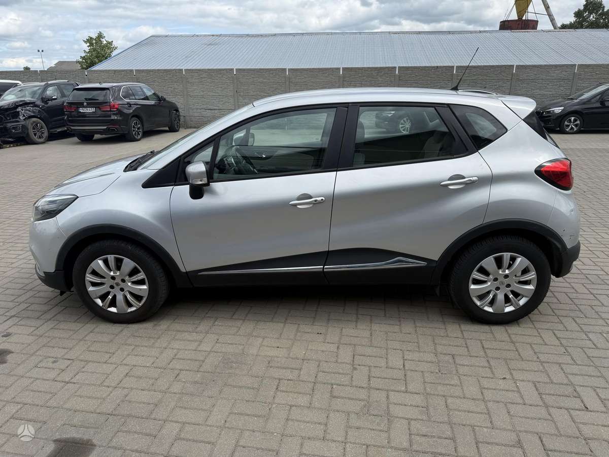 Renault Captur, 1.2 l., Внедорожник / Кроссовер