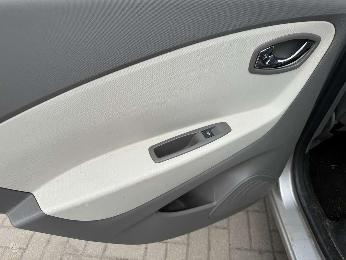 Renault Captur, 1.2 l., off-road / crossover