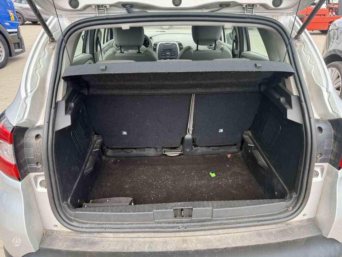 Renault Captur, 1.2 l., off-road / crossover