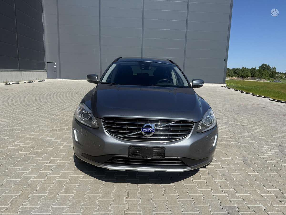 Volvo XC60 - 2