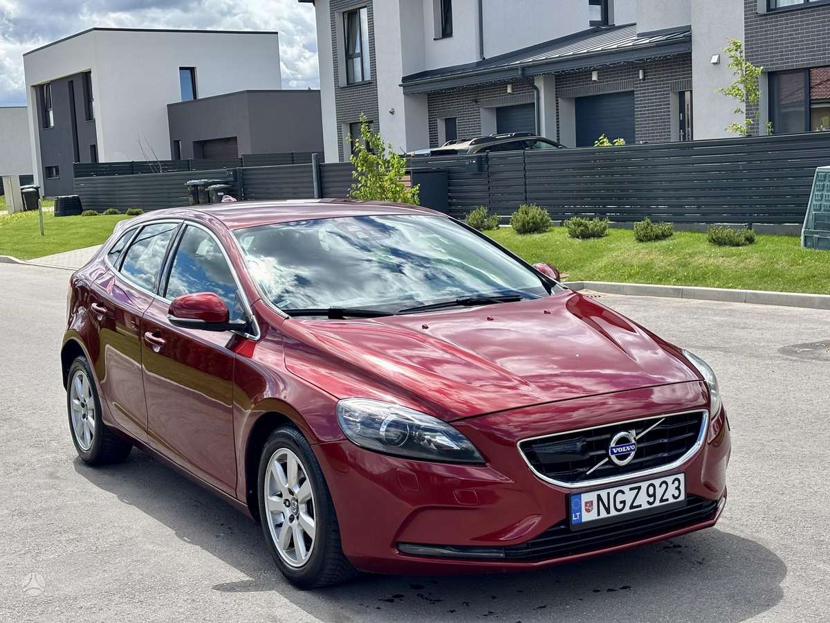Volvo V40 - 1