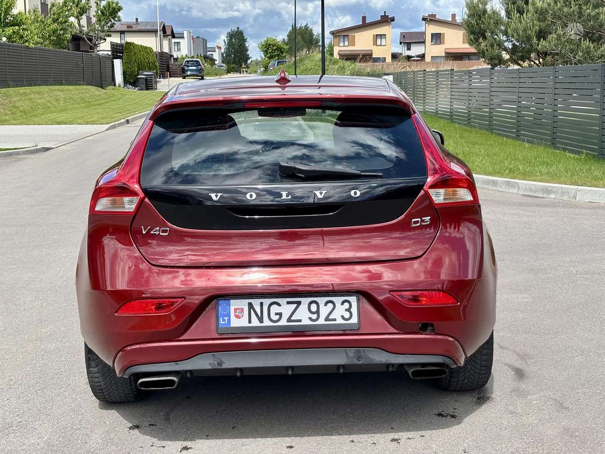Volvo V40 - 4