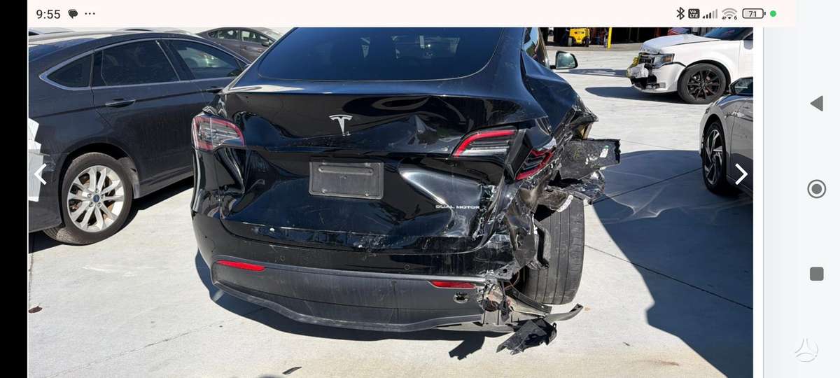 Tesla Model Y 7saygaee4nf365737