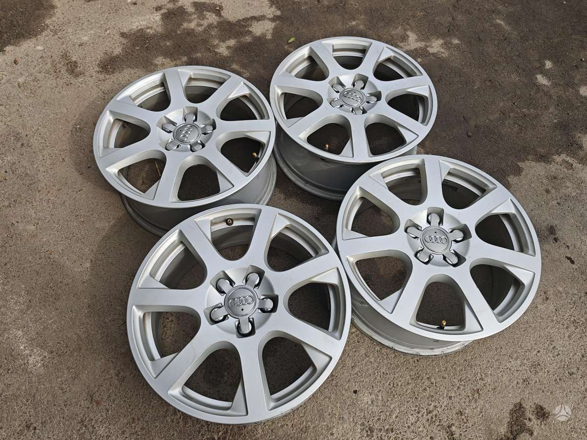Audi A4, light alloy, R17