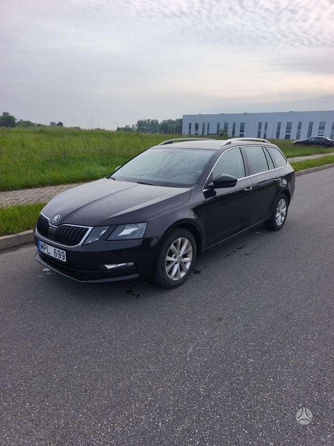 Škoda Octavia - 2