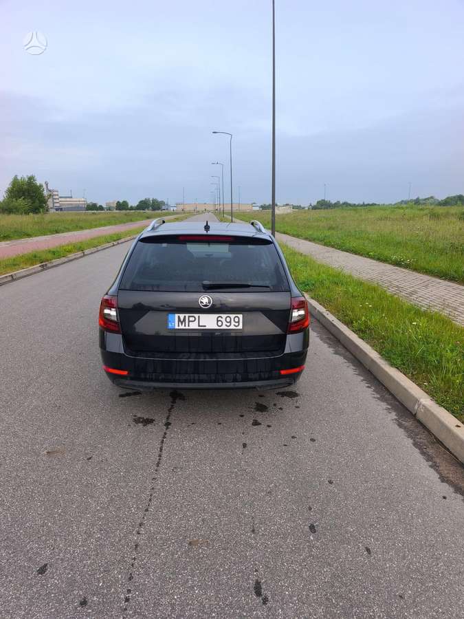 Škoda Octavia - 9