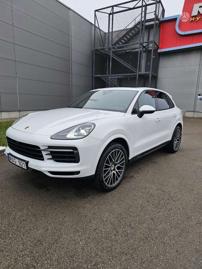 Porsche Cayenne - 3