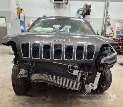 Jeep Cherokee rezerves daļās. Didelis pasirinkimas naudotų lengvųjų automobilių