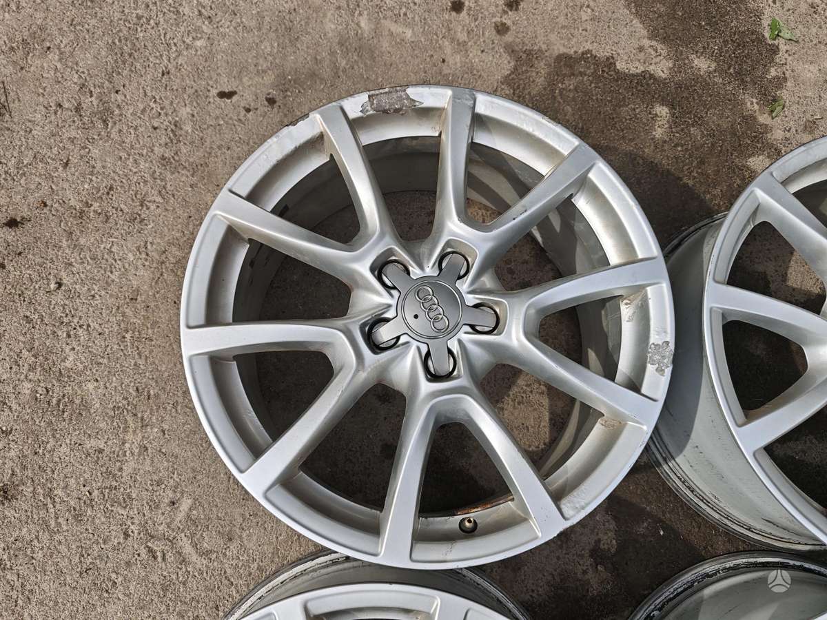 Audi A4, light alloy, R18