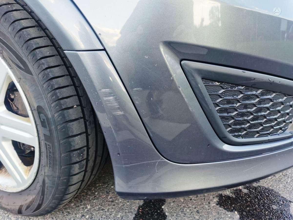 Volvo C30, 1.6 l., Хэтчбек