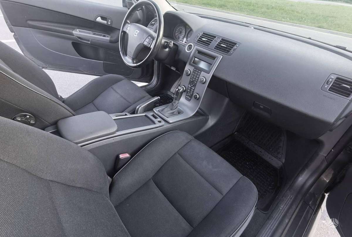 Volvo C30, 1.6 l., Хэтчбек