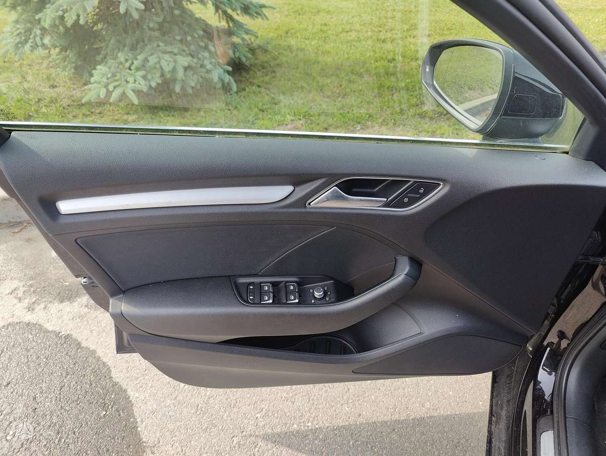 Audi A3, 2.0 l., Седан