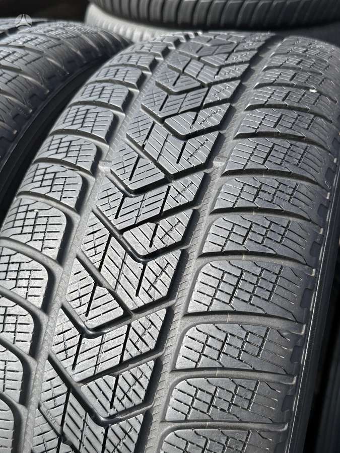 Pirelli SCORPION, universalios 235/65 R17