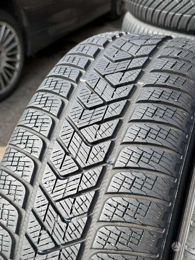 Pirelli SCORPION, universalios 235/65 R17