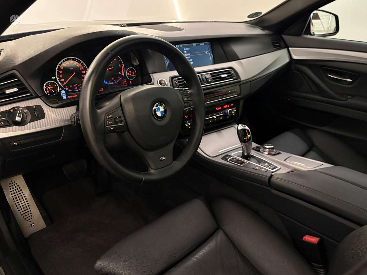 BMW 530, 3.0 l., Универсал