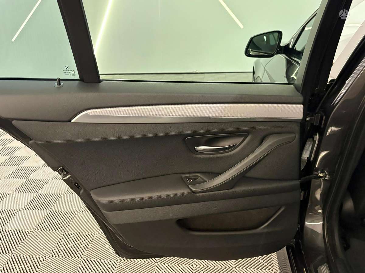 BMW 530, 3.0 l., Универсал