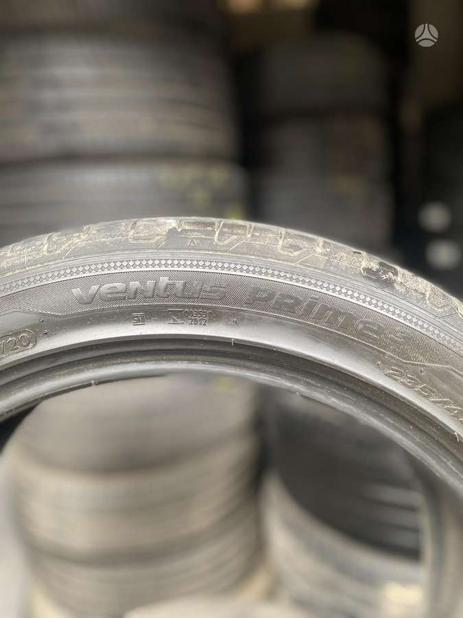 Hankook, vasaras 235/45 R18
