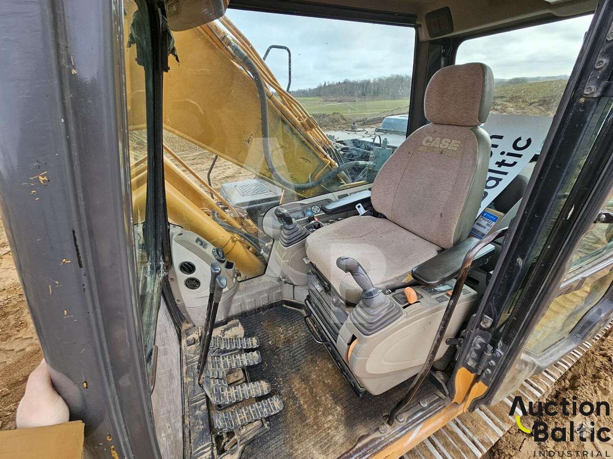 Case CX 210 B, excavator