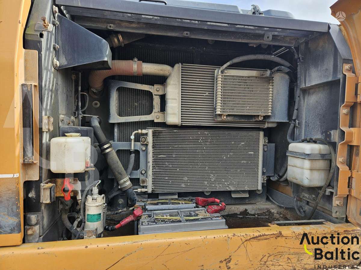 Case CX 210 B, ekskavatoriai