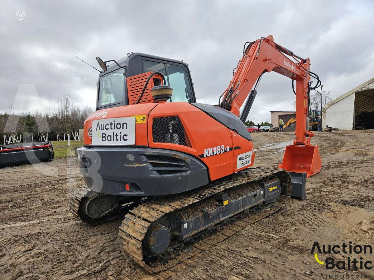 Kubota KX 183-3, экскаваторы