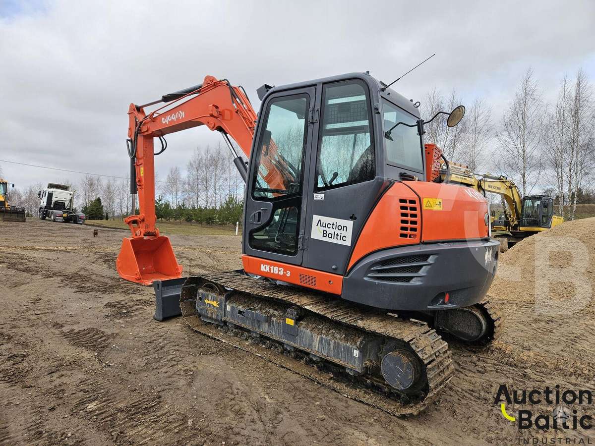 Kubota KX 183-3, экскаваторы