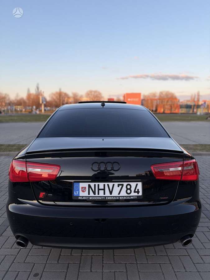 Audi A6, 3.0 l., Седан