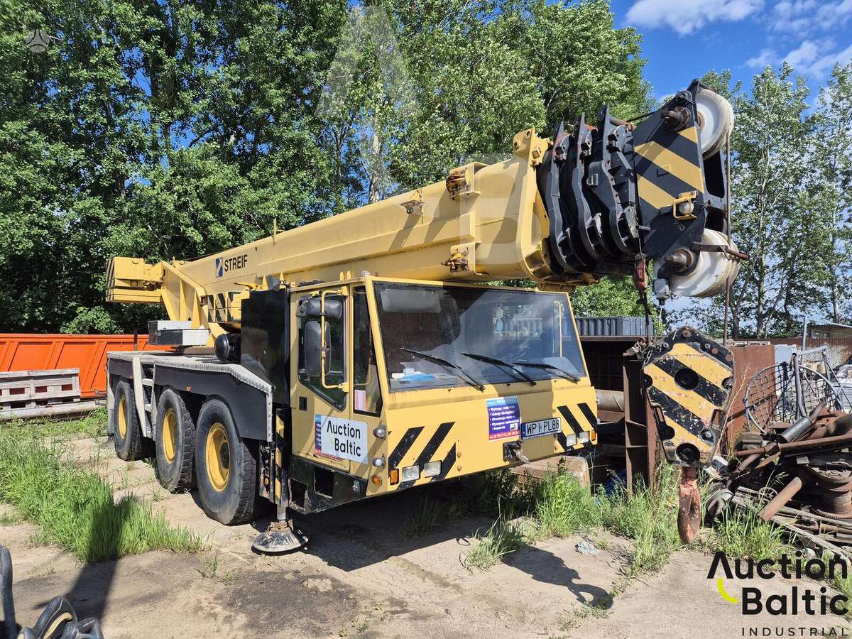 Demag AC 155, краны