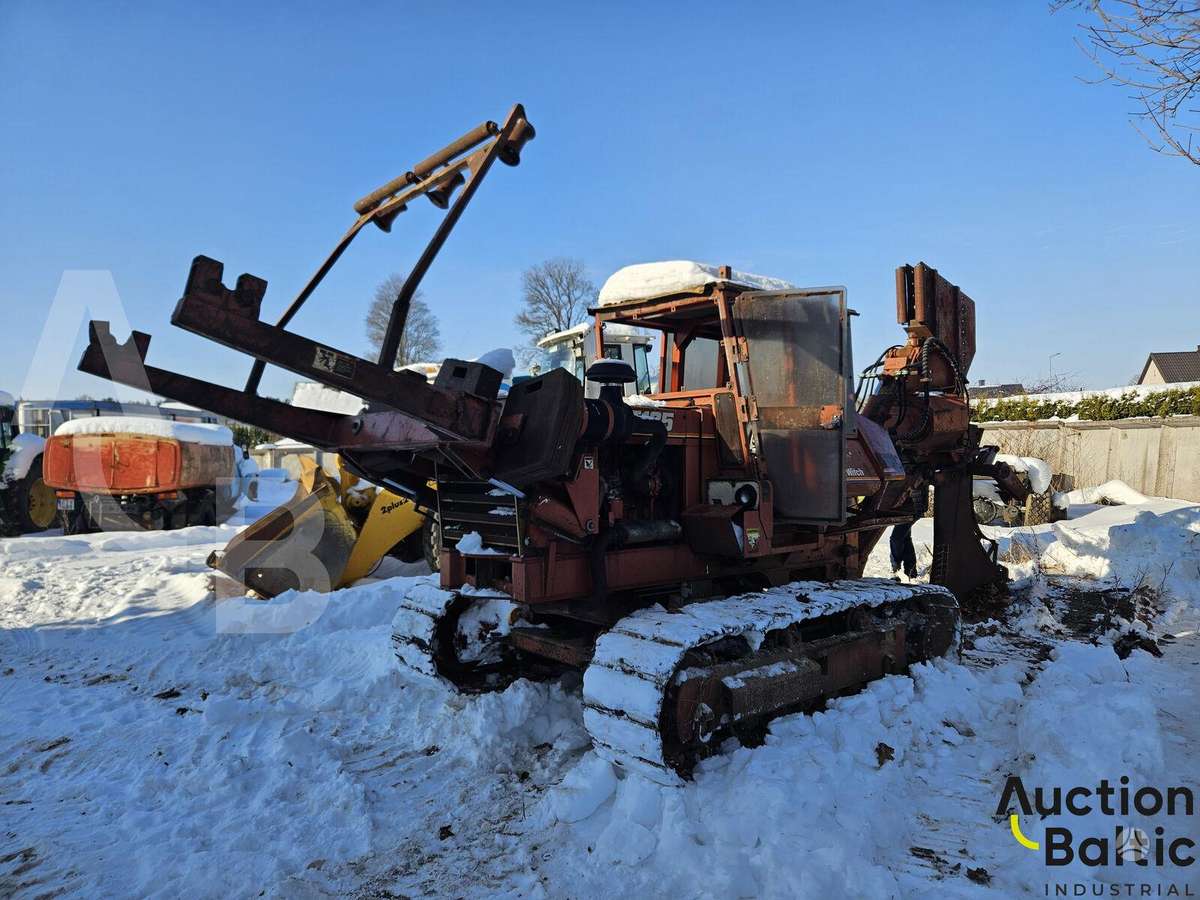 -Kita- Ditch Witch, экскаваторы
