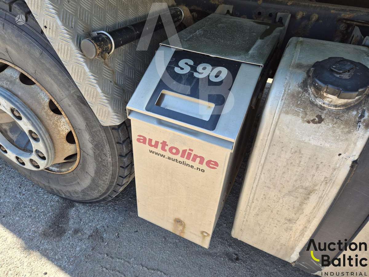 Volvo FM410, garbage trucks
