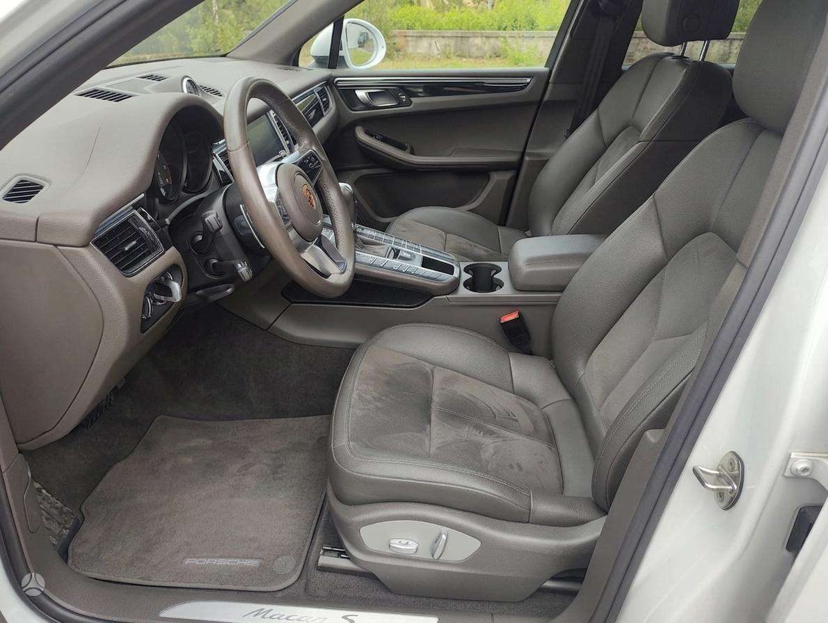 Porsche Macan - 6
