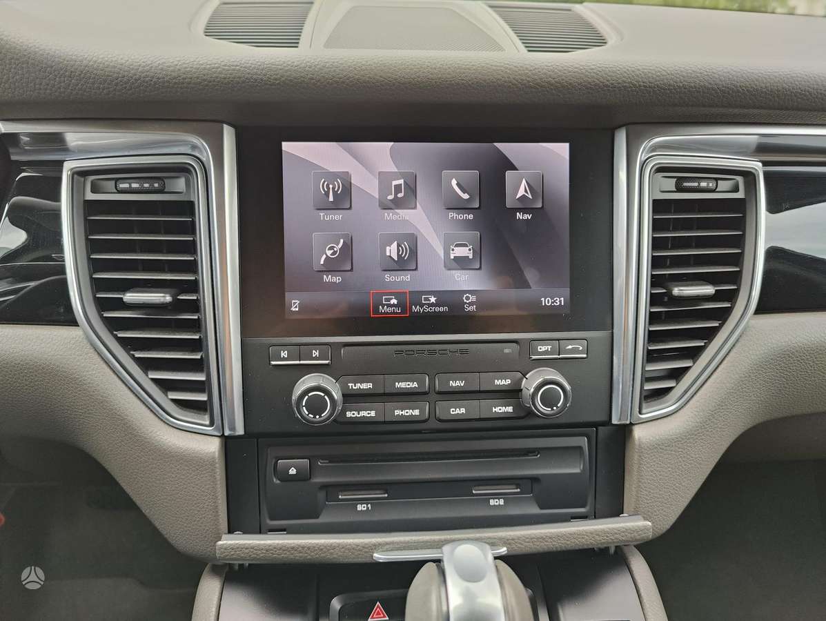 Porsche Macan - 12