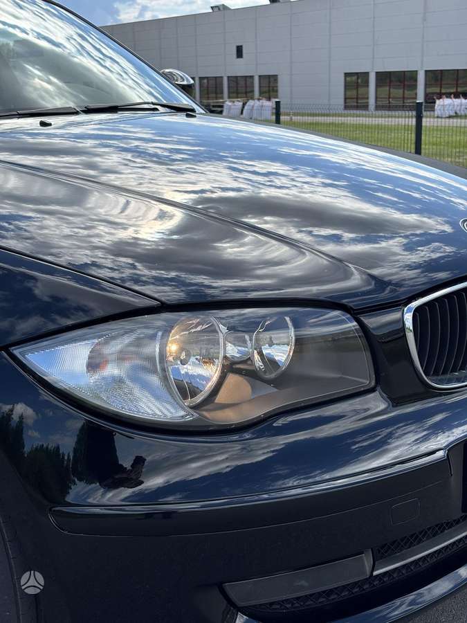 BMW 118, 2.0 l., hatchback
