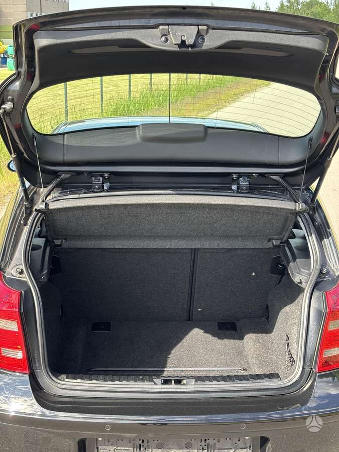 BMW 118, 2.0 l., hatchback