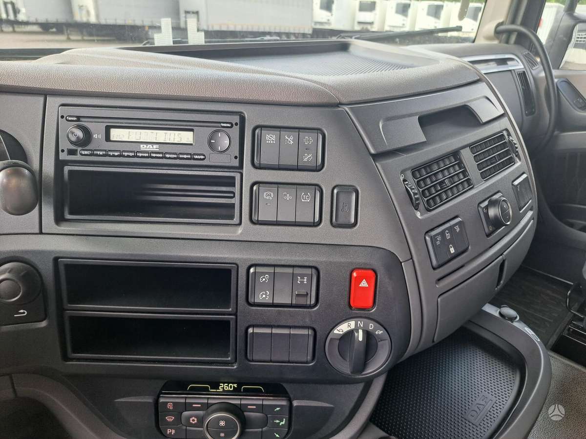 DAF XF106.480, double sleeper