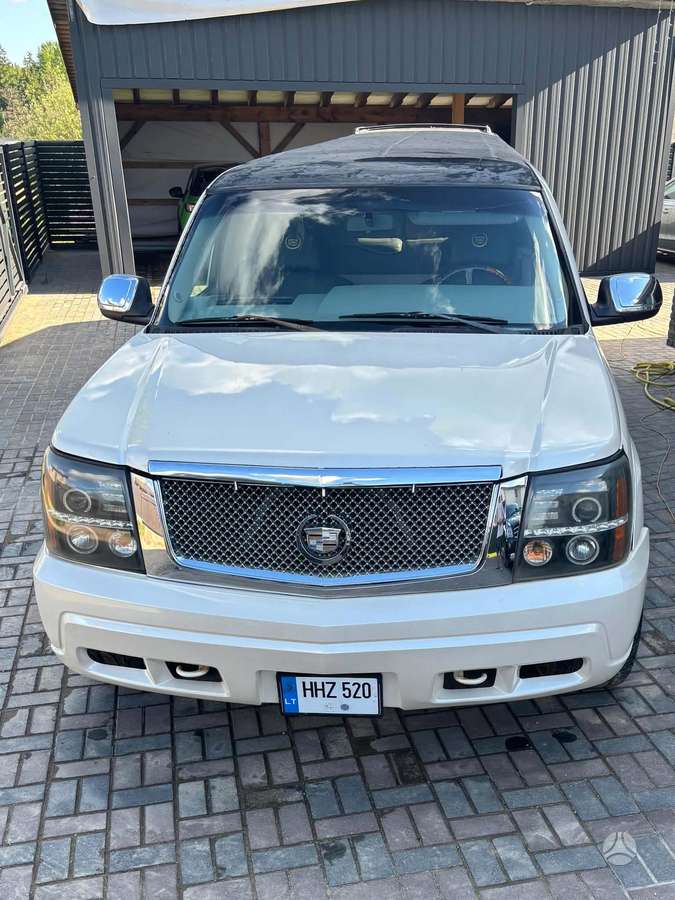 Cadillac Escalade, limousine