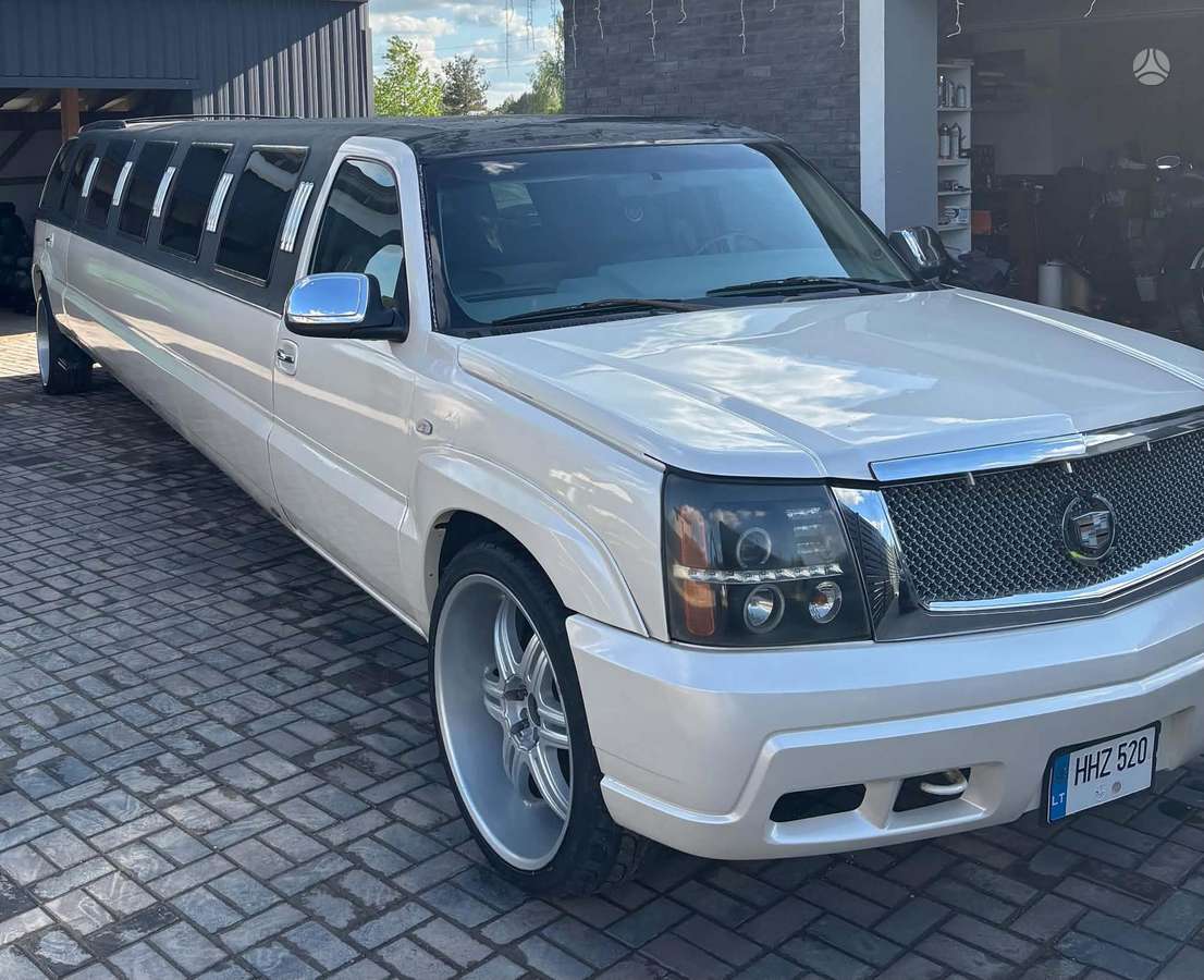 Cadillac Escalade, Лимузин